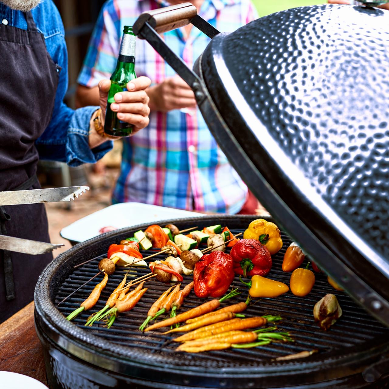 Gifts for Meat Smokers: Delightful Presents for BBQ Enthusiasts